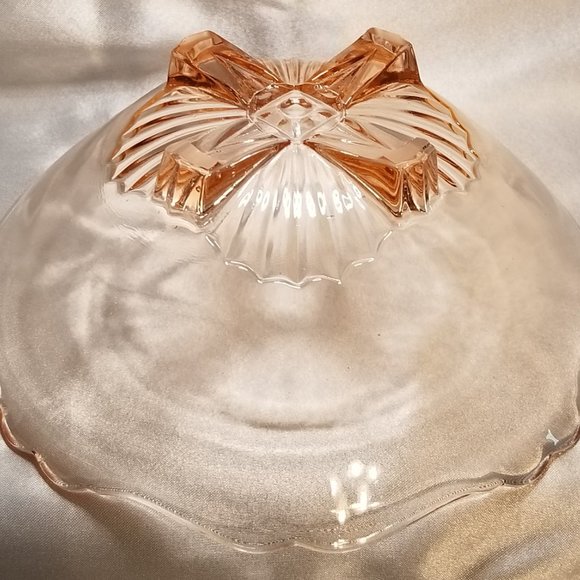 Vintage Depression Era Lancaster Glass Pink Fan & Criss Cross Footed Bowl - Picture 4 of 4